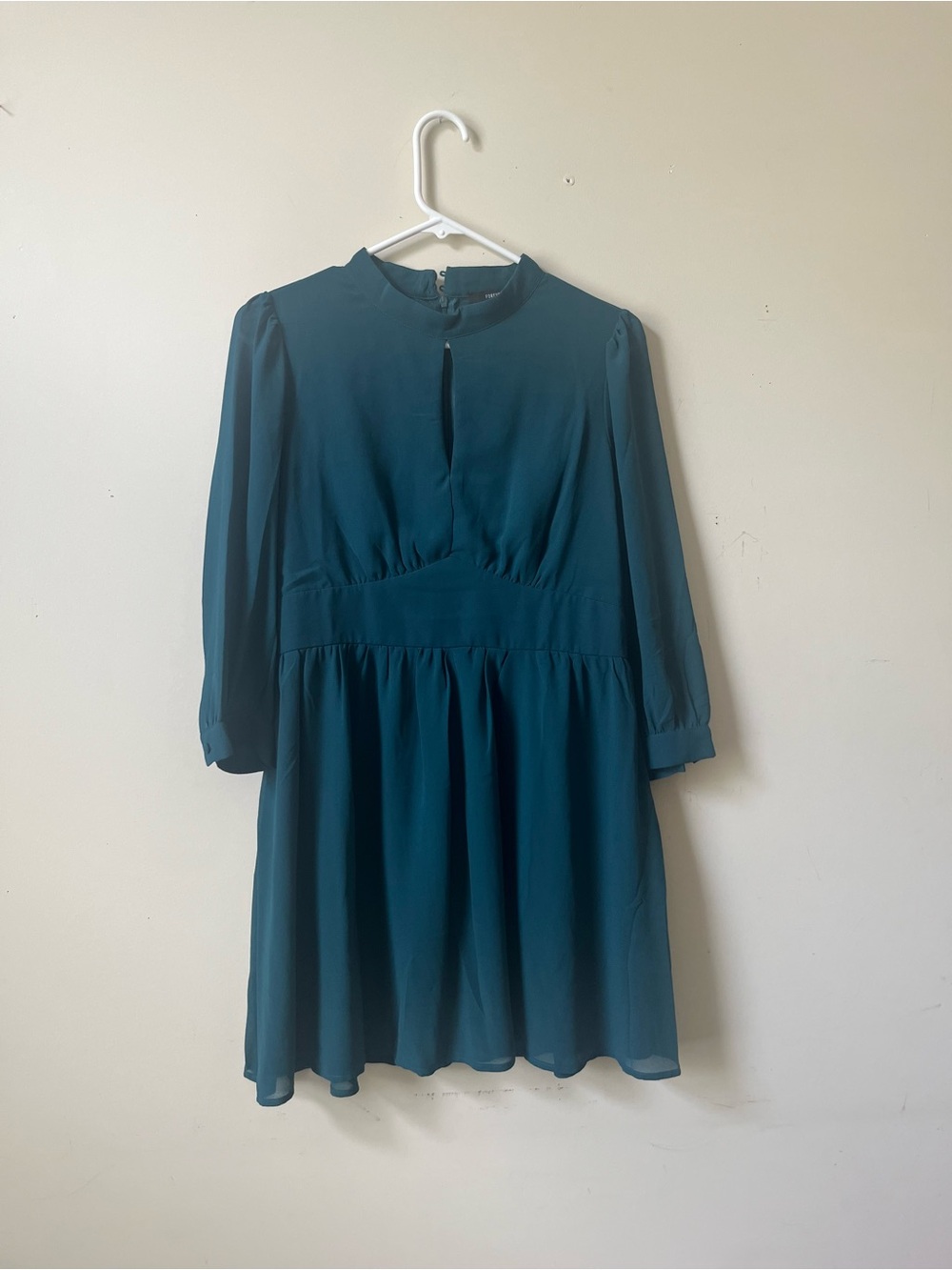 Forever 21 Teal 3/4 Sleeve Vintage Keyhole Dress